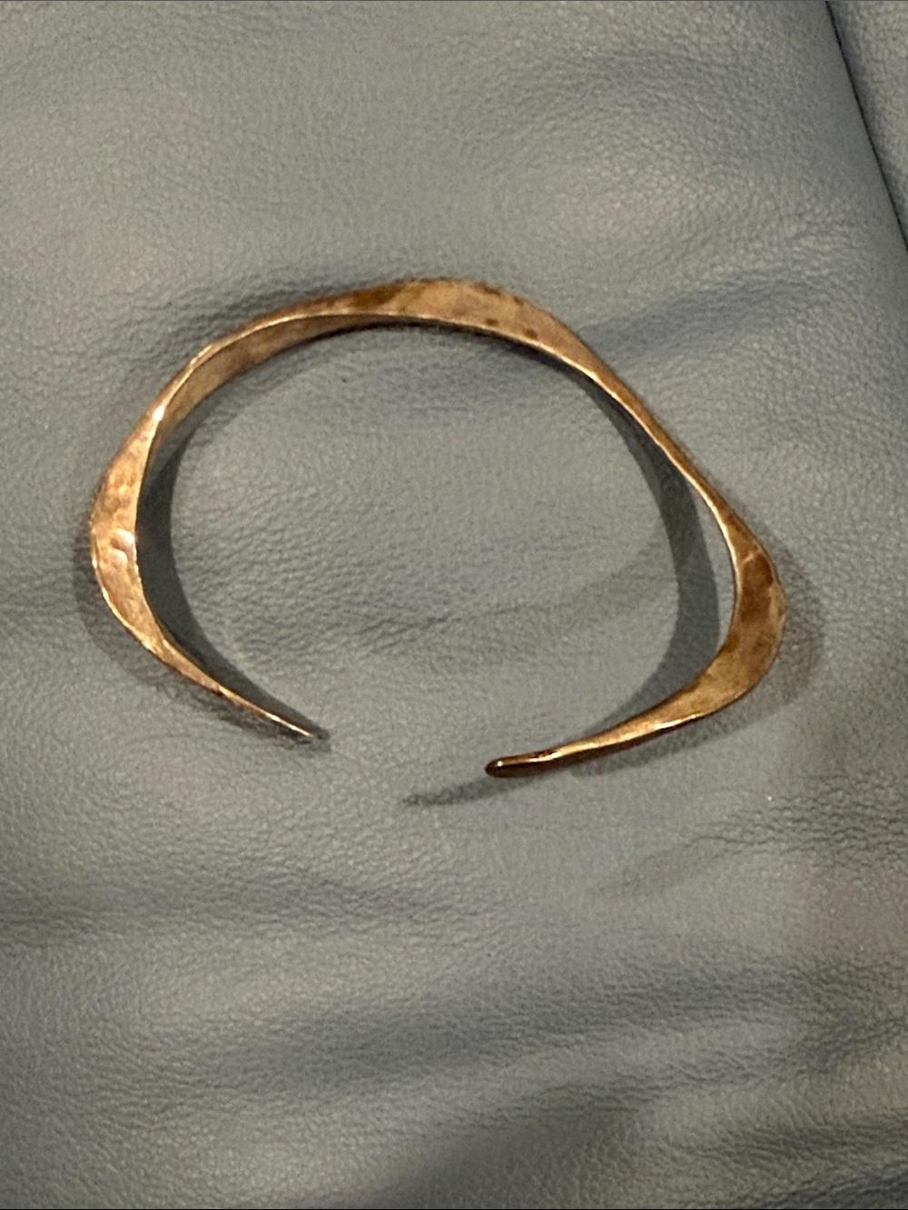 Sterling silver cuff bracelet - Picture 2 of 3